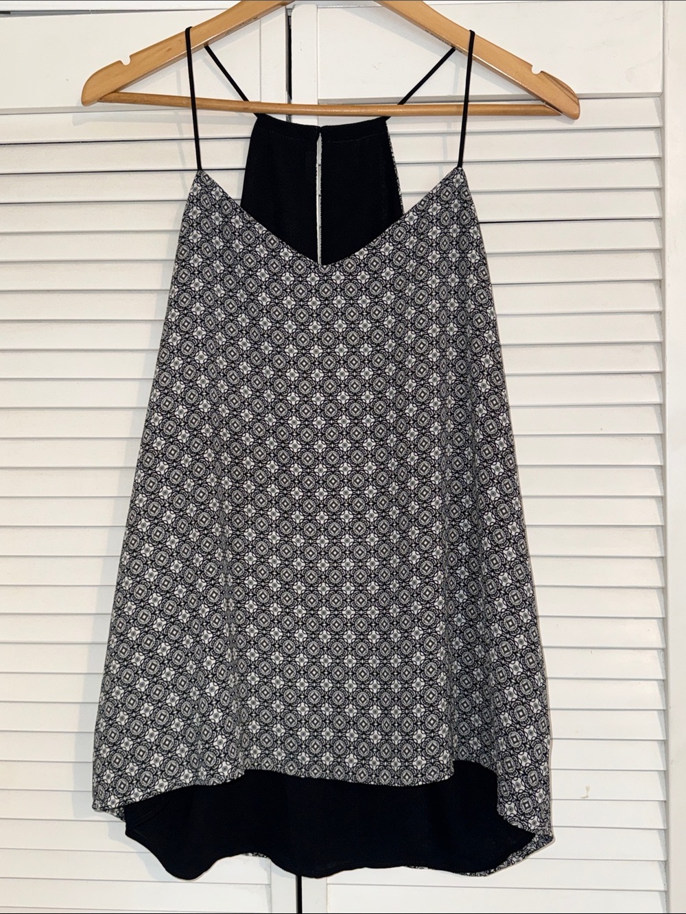 EXPRESS Geometric Black White Barcelona Tank Top - M